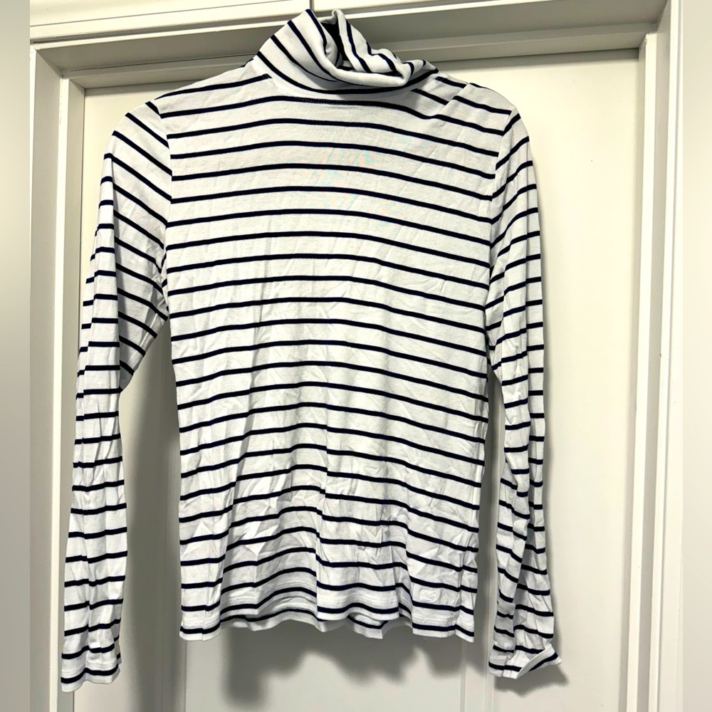 Vineyard vines turtleneck